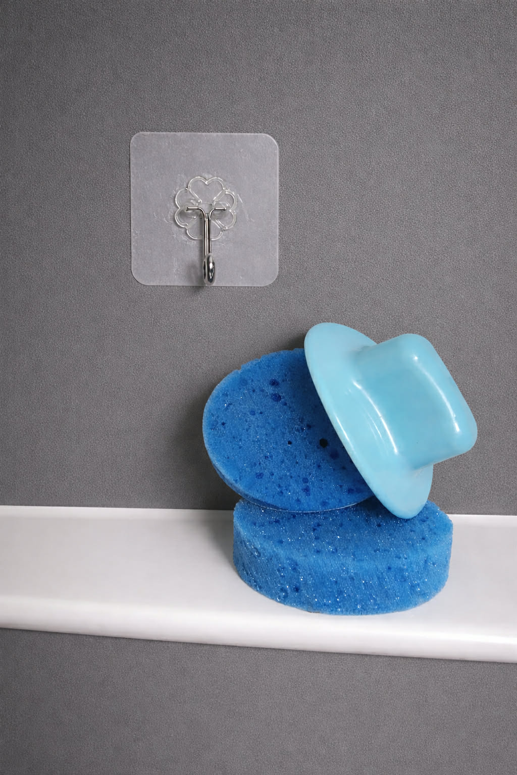 Tier 2 - Sponge applicator, cleanser hanger